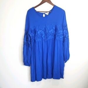 Boutique Velzera‎ Floral Lace Dress